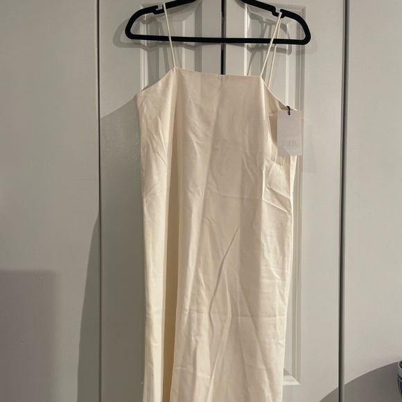 Zara Strapless Cream Dress - Picture 1 of 8